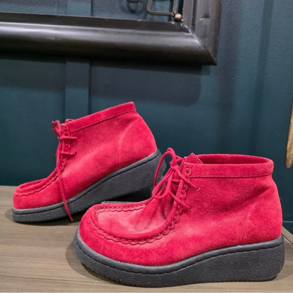 Red Lower East Side Y2K Chukka Suede Leather Moc Toe Boots Sz 6.5 Women